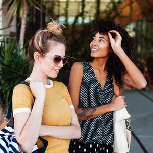 Products: Relationship with Others - UNCHAINED XL