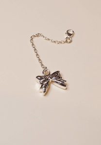 Chills: Chills X Caitlin Snell Sabina Bow Charm