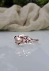 Gifts: Mothmade Jewels Peach Cocktail Ring