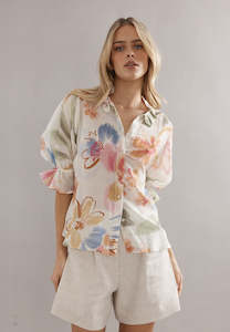 Caitlin Crisp Soho Blouse Tea Party Floral