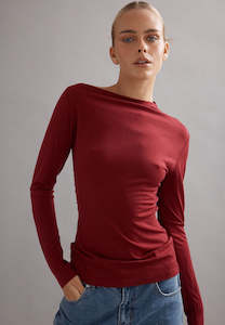 Caitlin Crisp Beau Merino Knit Top Maroon