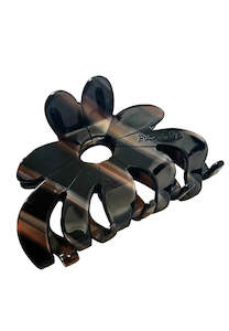 New: Buttermilk Accessories Rebekah Clip Coffee Table