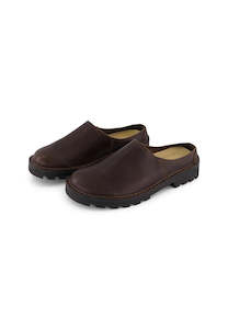Commonplace Essentials: Commonplace X Mckinlays Anderson Slip On Loafer Brown