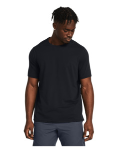 Tops: UA Meridian Men's Short Sleeve