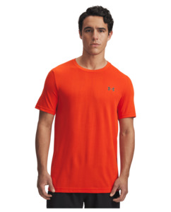 Training Gym Clothes For Men: UA Vanish Seamless Men's Short Sleeve