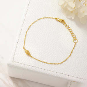 Midsummer Star Jewelery: MIDSUMMER STAR BRACELET - SPIRAL SHELL BRACELET GOLD