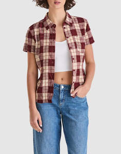 Wrangler Product: WRANGLER SHIRT - 90s SlIM SHIRT / BERRY CHECK