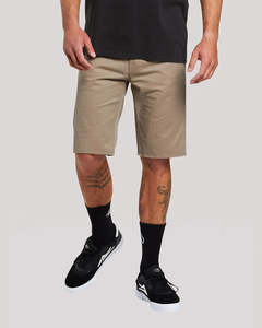 VOLCOM SHORTS - SOLVER LIGHT 5 POCKET 19