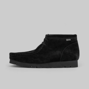 Men: Wallabee Boot GORE-TEX - Black Suede