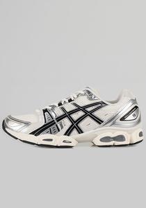 Gel-Nimbus 9 - Cream/Black