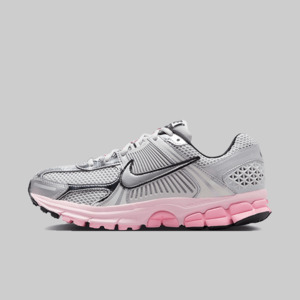 Nike Shades Of Pink: W's Zoom Vomero 5 - Photon Dust/Pink Foam - LAST PAIR