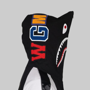 Souvenir Shark Zip Hoodie - Black