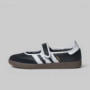 Outlet: Women's Samba Jane - Black/White