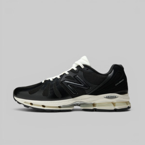 New Balance: X JJJJound 1890 - Black
