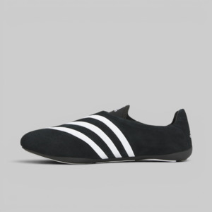 X Pharrell Williams Vario Flat Earther - Black/White