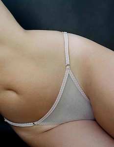 Low Rise: Essential String Bikini Ecru