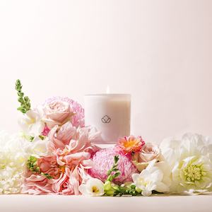 Linden Leaves IB Soy Candle Pink Petal 300g