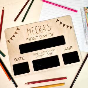 Kids: First Day - Write on board