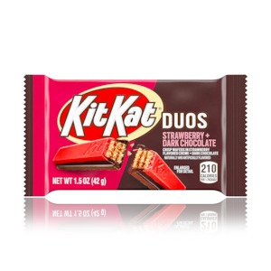 Featured: Kit Kat Duos Strawberry & Dark Chocolate 42g