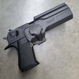 General: Good condition - Tokyo mauri Desert Eagle GBB with Holster