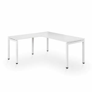 Rapid Dispatch Standing Fixed Height Desks: Ultimo Workstation 1800 x 1600 Standard Leg
