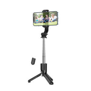 Accessories: Nexus Bluetooth Selfie Stick with Tripod