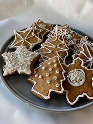 Snacks: Spiced Christmas Star Cookies, 8 pack