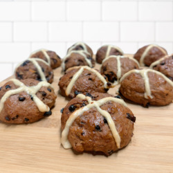 Snacks: Hot Cross Bun 6 Pack