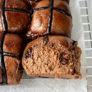 Hot Cross Buns x 6 (chocolate)