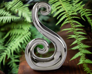 Outdoor Decor: Ceramic Koru Figure 8 Silver - 30CM