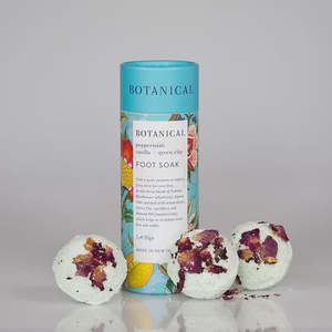 Personal Care: Botanical Foot Soak Trio - Vanilla, Peppermint & Lemon Balm