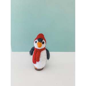 Christmas: Felted Penguin Xmas Decoration