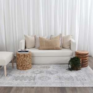 Wild Yarn: Wild Yarn Seasons Vintage Serengeti Rug, Cream, Grey