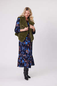 Vests: Eira Fur Vest | Khaki | Lemontree