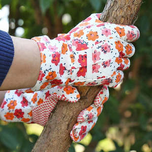 Home Living: Flower Print Lady Cotton Garden Gloves