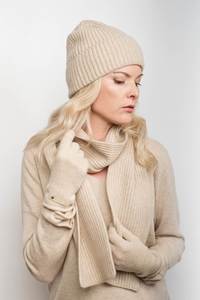 Slim Ribbed Cashmere Long Scarf - Beige