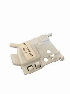 New: BMW Corner Moulding Right