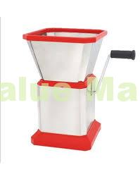 Homeware: Chilly & Nut Cutter