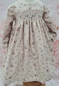 Size 3 Years: Stacey