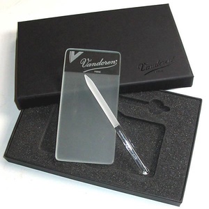 Alto Sax Reeds: Vandoren Reed Resurfacer