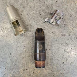 Clarinet Mouthpieces and Barrels: Selmer Bb Clarinet HS with cap and ligature