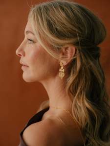 All Earrings: Sol Dourado Earrings