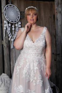 Wedding Dress: Margot