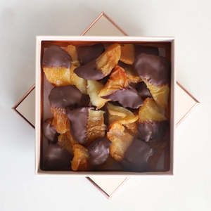 Gluten Free: Chocolate dipped Pears (boxed)