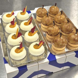 Catering: Sweet Canapes Box - 16 pcs