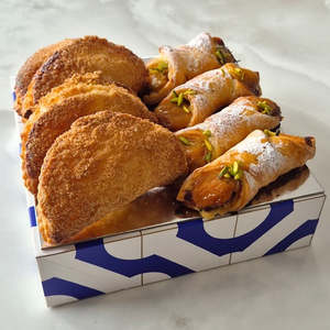 Fruit Danish Box - 8 pcs