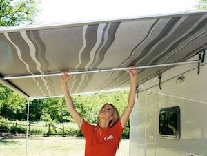 Awnings: Fiamma awning straight center rafter