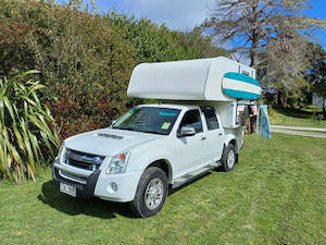 Storage: Side mount cargo racks for motorhomes and caravans