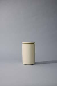 Aquila Cremation Urns: Aquila I Cremation Urn