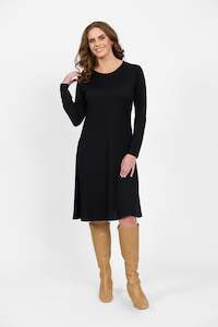 Merino Winter 25: 6107 Black - 100% Merino Long Sleeve Swing Dress